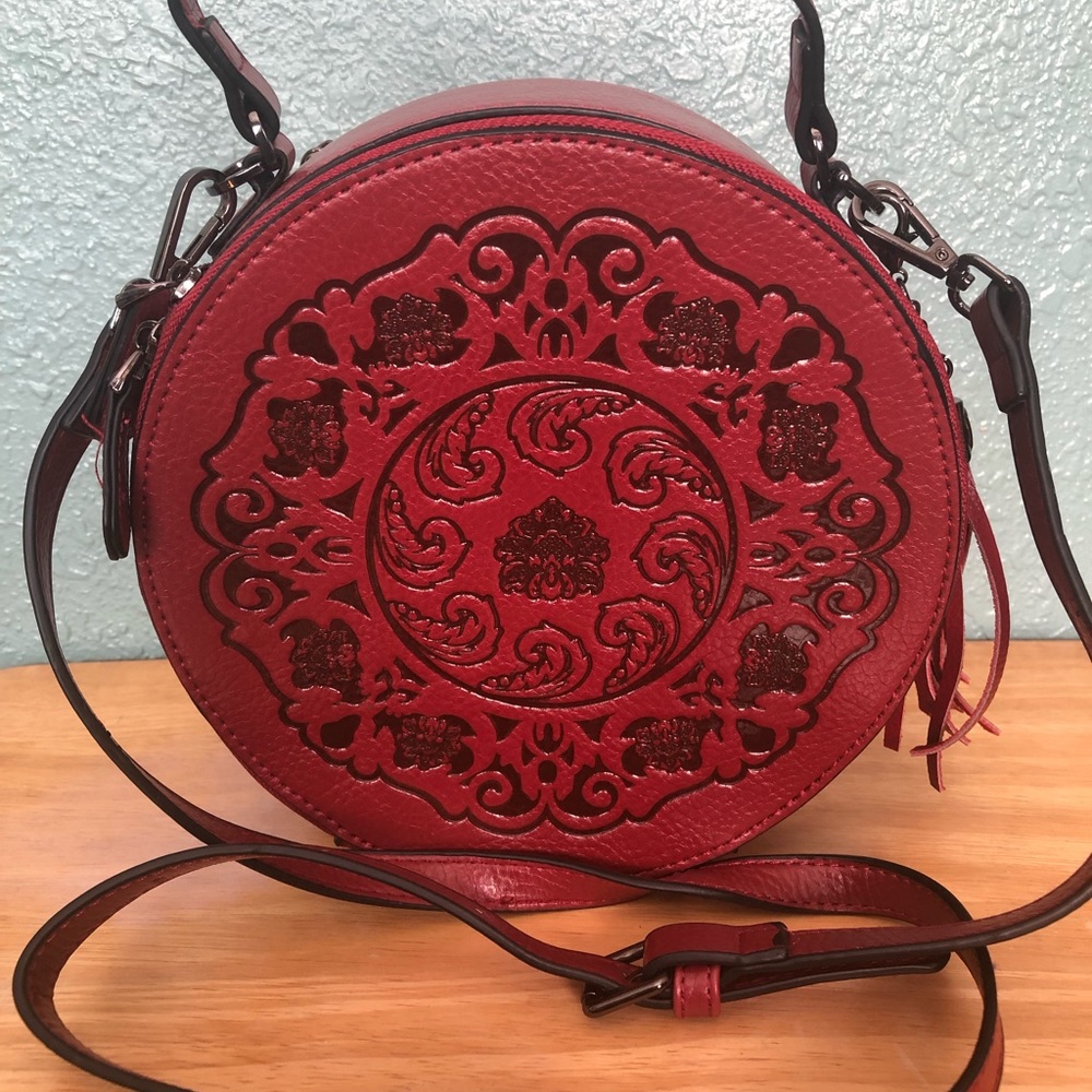 NEW Beautiful Purse - Picture 4 of 13